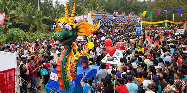 What happens at Goa carnival? What happens at Goa carnival?